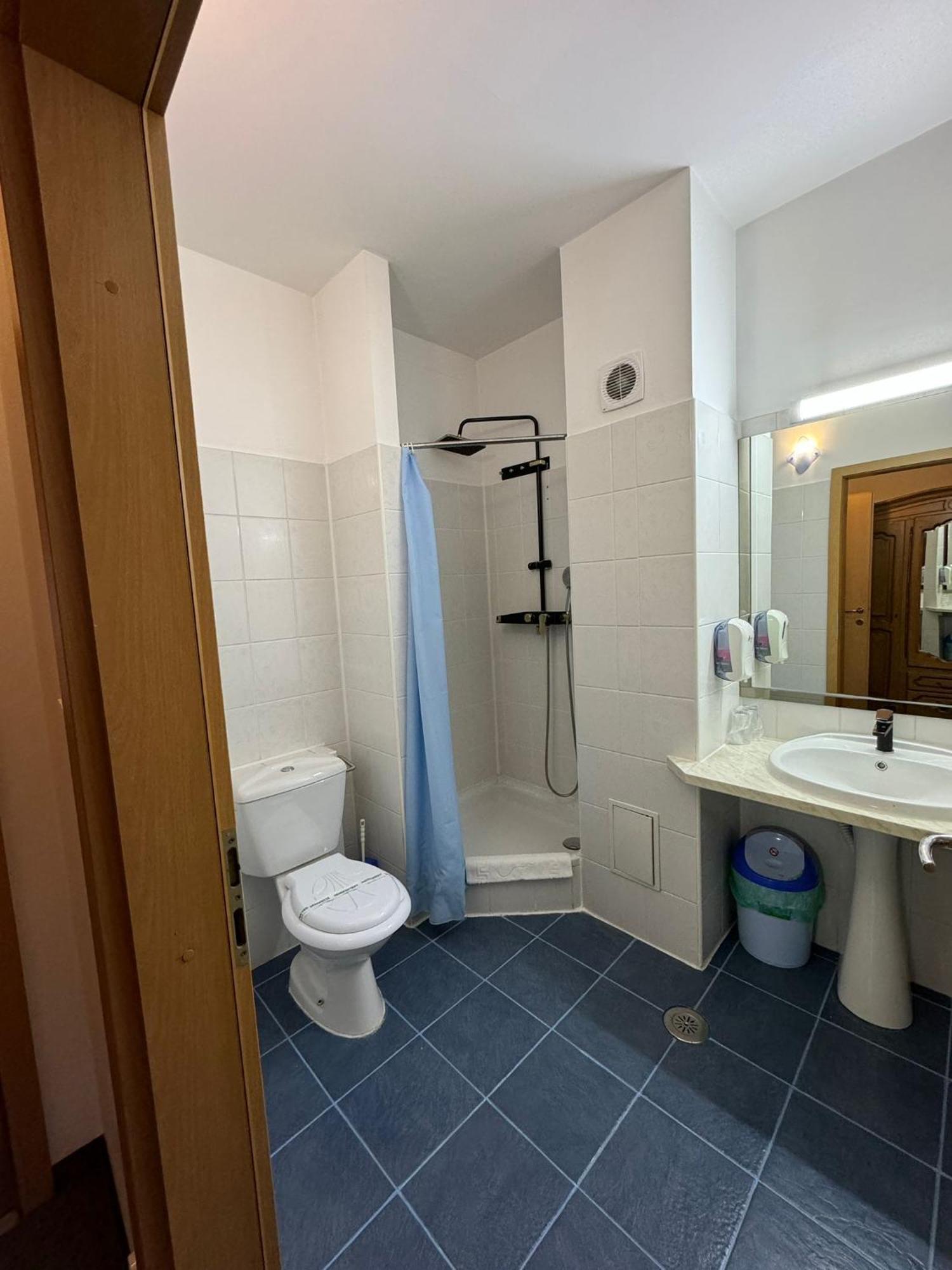 Hotel Vestem Екстер'єр фото