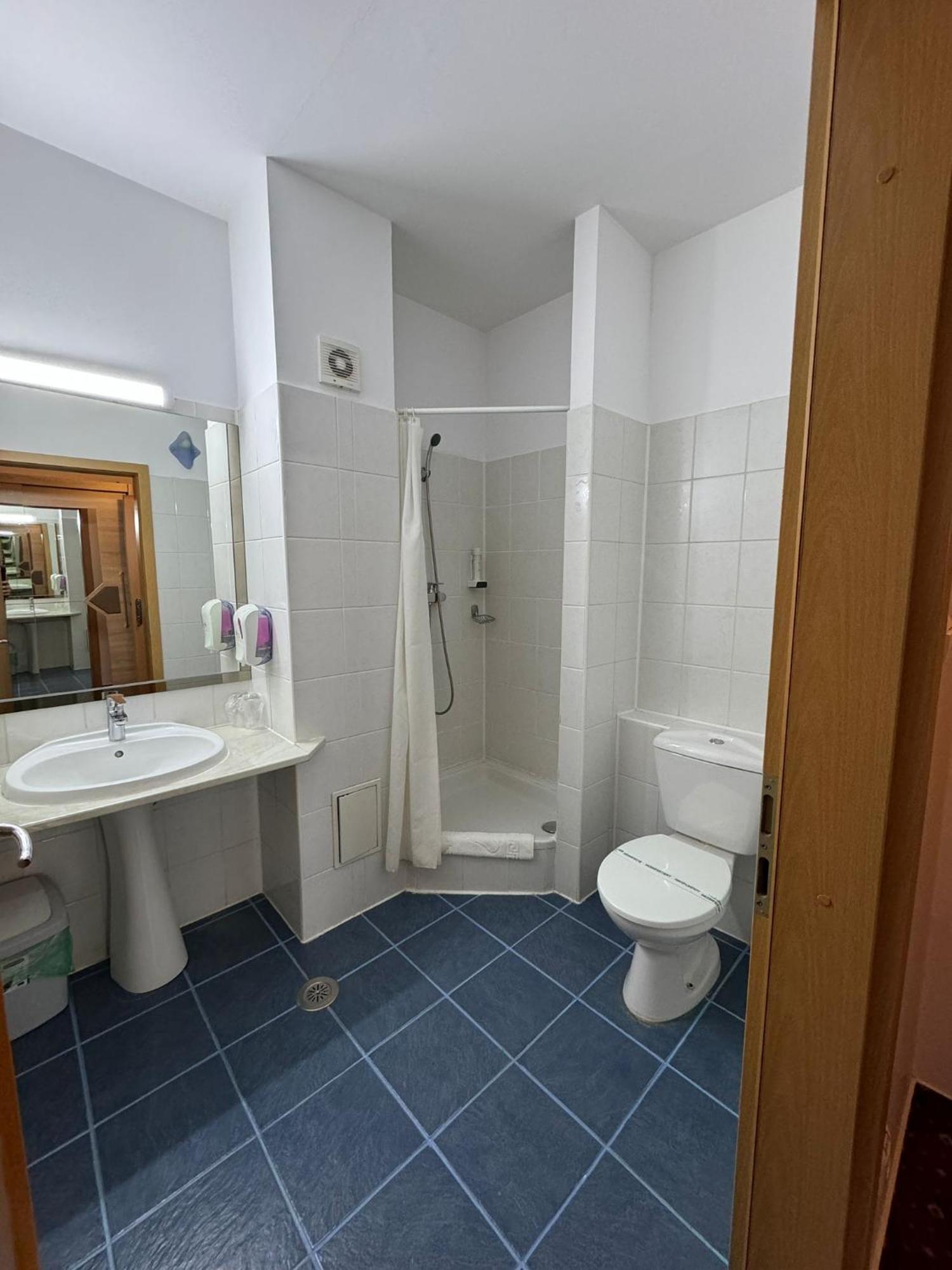 Hotel Vestem Екстер'єр фото